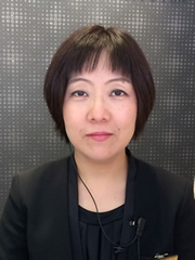 レセプショニスト 上野 菜穂子